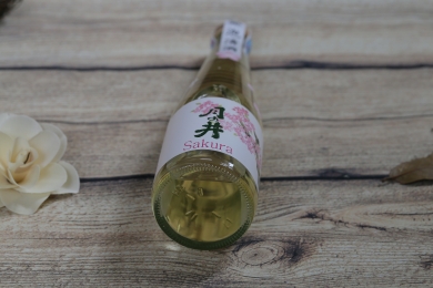 ruou-sake-tsukinoi-sakura-sparkling-300ml
