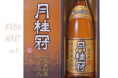 Sake Gekkeikan tokubetsu 1800ml vảy vàng