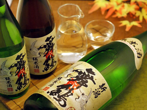 Tìm hiểu rượu Sake Nhật Bản bao nhiêu tiền?