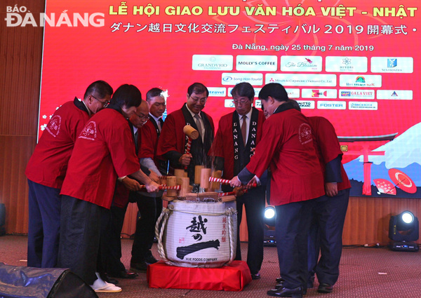 Lễ hội rượu sake có gì đặc biệt